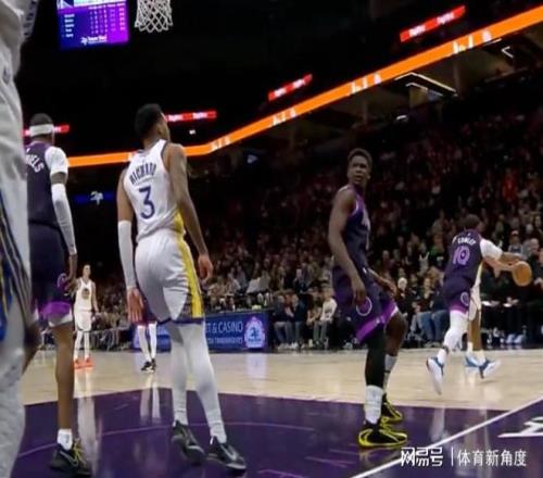 亚洲杯乒乓,蒯曼突破重,围晋级八强,B体育官网,B体育直播,体育赛事直播,足球直播